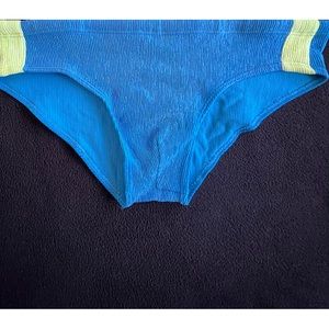 Gazelle New York Men’s Vintage Bikini Speedo Swimsuit Low Rise Drawstring